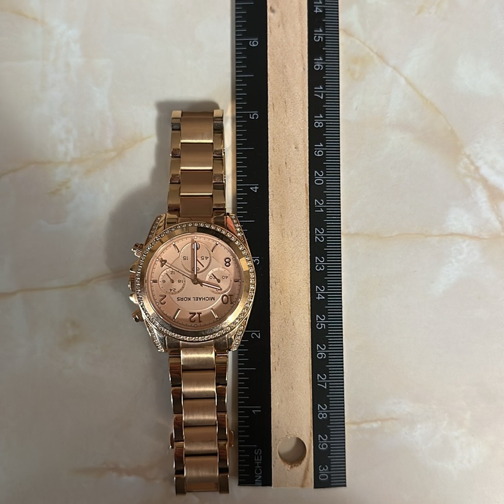 Michael Kors Blaire Rose Gold with Crystal Accents Women’s Watch - Picture 12 of 12